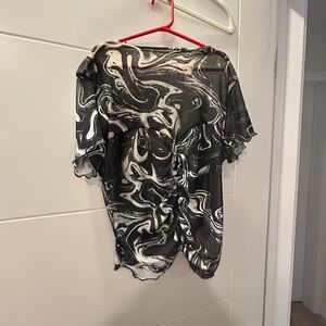 Black and White Swirl Women's Top